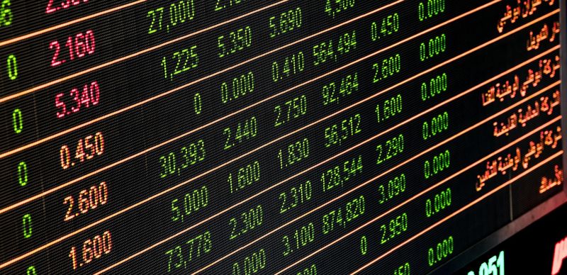 Табло с биржевыми котировками