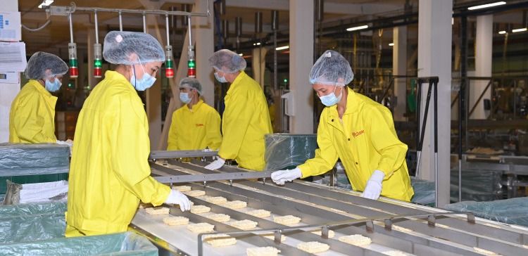 Обложка: В Казахстане зафиксирована минимальная безработица за всю историю