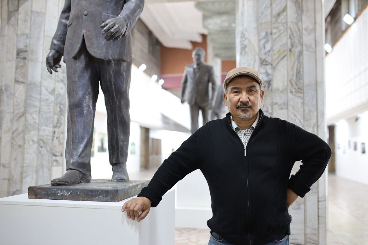 Мельдибеков — один из самых известных в мире современных казахских художников Художник Ербосын Мельдибеков