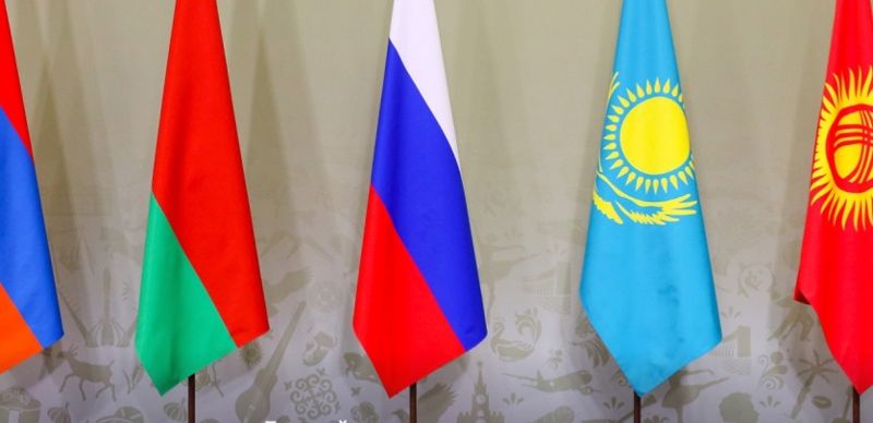 флаги, ЕАЭС, Казахстан, рынок труда, гастарбайтеры