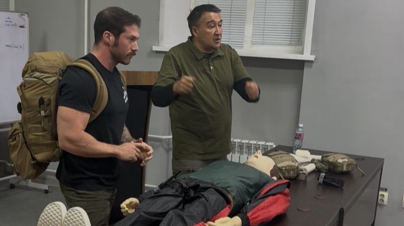 Военные Нацгвардии учатся оказывать медицинскую помощь у военных США