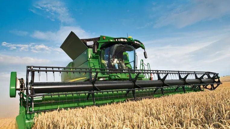 Комбайн John Deere