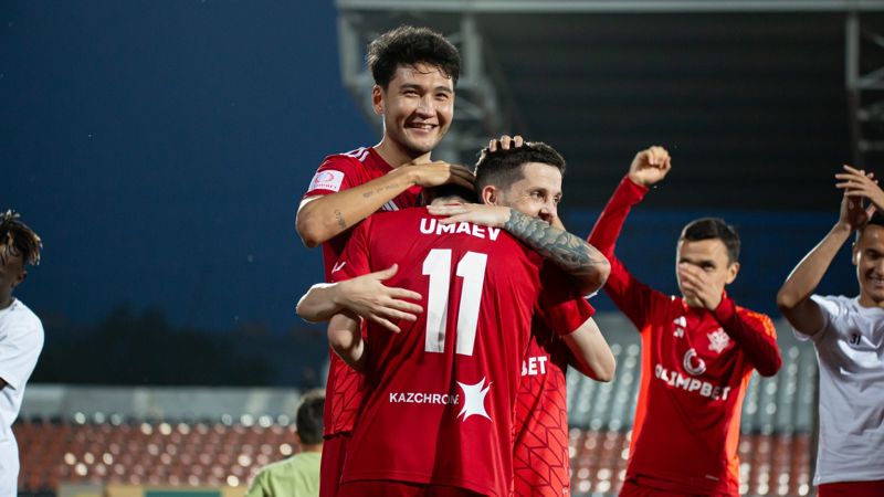 Обложка: Нурлан Артыкбаев купил ФК "Актобе"