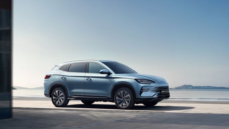 автомобиль BYD Song Plus DM-i