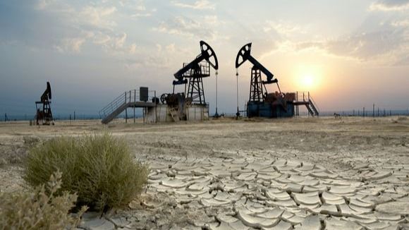 Обложка: Узбекистан впервые входит в нефтянку Казахстана