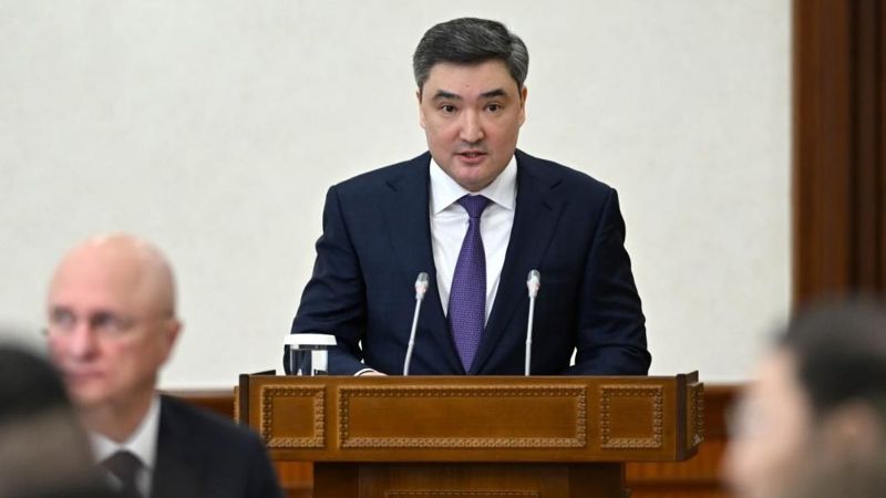 Обложка: Минэкологии будет использовать экоплатежи для финансирования переработки отходов