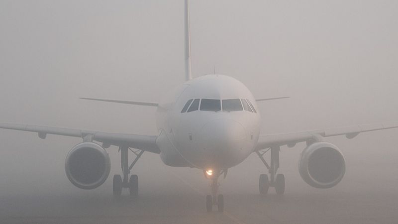 Самолет в тумане