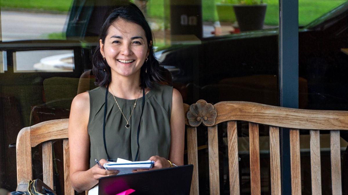 Дана букенова