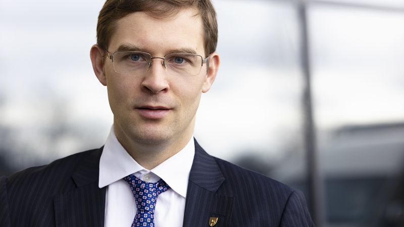 Обложка: Турлов получил контроль в транспортно-логистической компании 