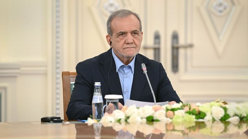 Масуд Пезешкиан, президент Ирана, в Астане, декабрь 2925