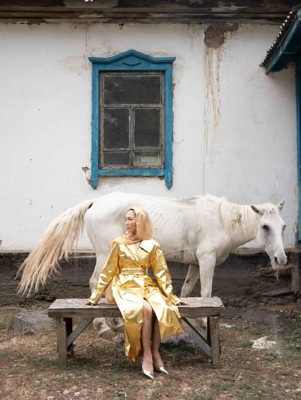 Yenlik , Енлик певица