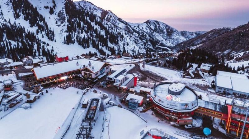 "Мы остаемся донором": почему Казахстан провалил работу по привлечению туристов?