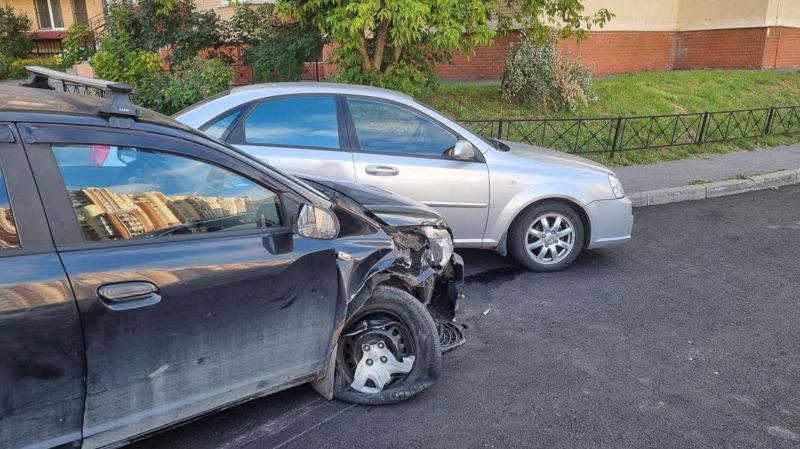 Авария, ДТП, столкновение двух машин