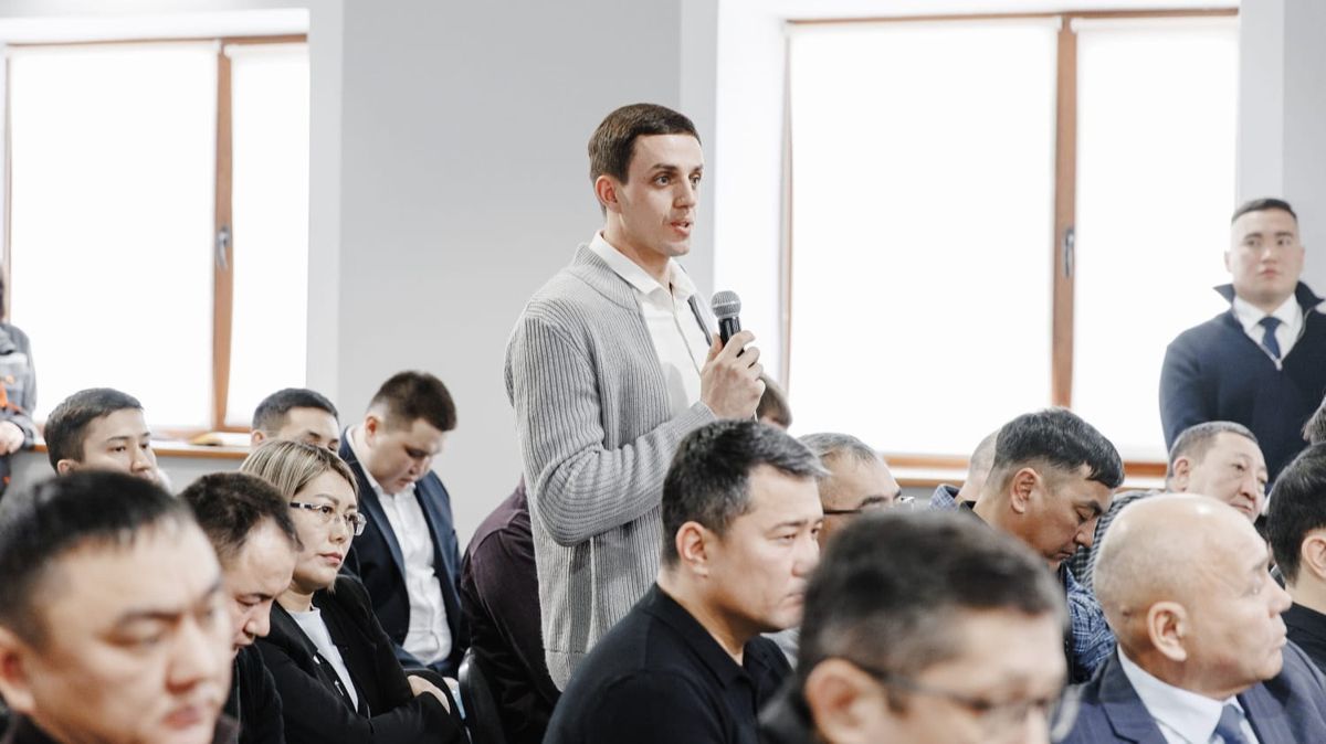 На встрече с сотрудниками ERG