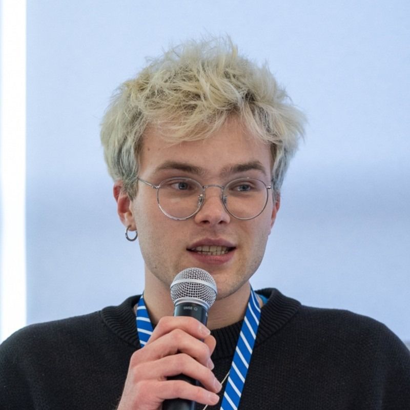 Аркадий Телегин