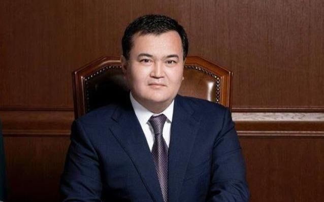 Женис Касымбек