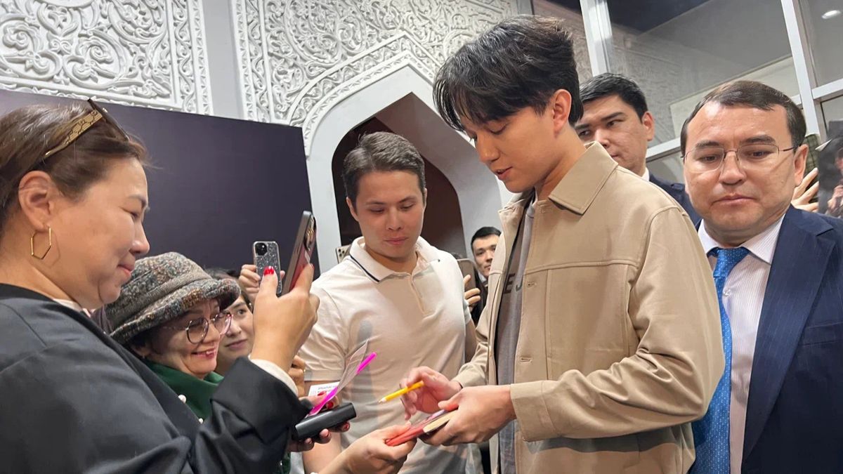 Димаш Кудайберген, выставка в Алматы