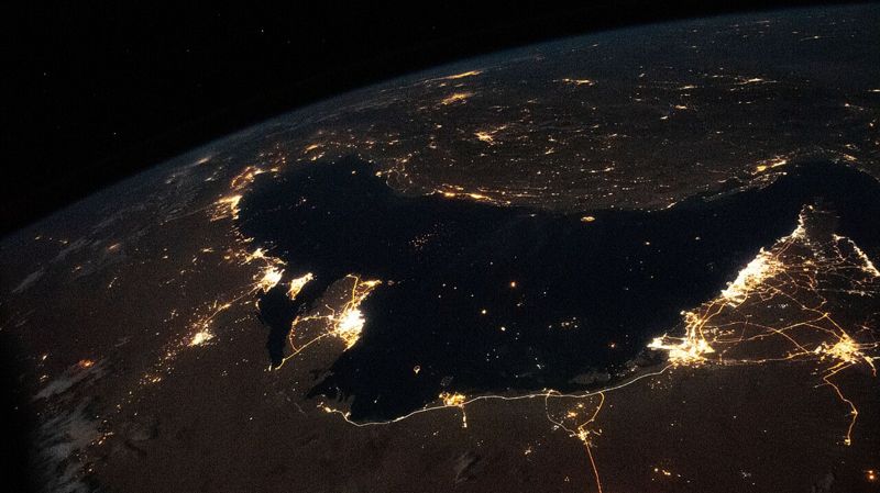 Ормузский пролив, Иран, экспорт нефти