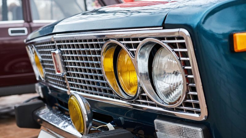 автомобиль 