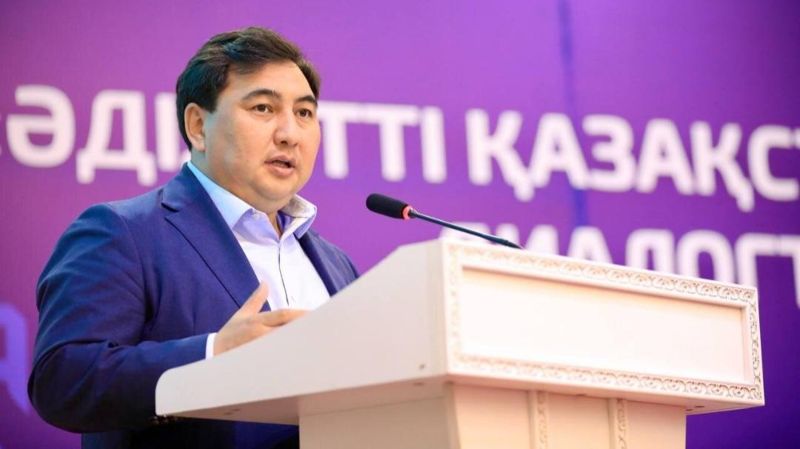 Дархан Жазыкбаев