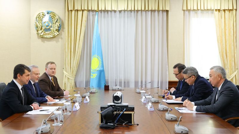 Серик Жумангарин на встрече с Александром Мищенко