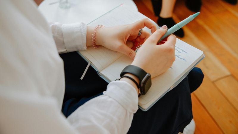 Штрафы для "инстаграм-психологов" хотят ввести в Казахстане