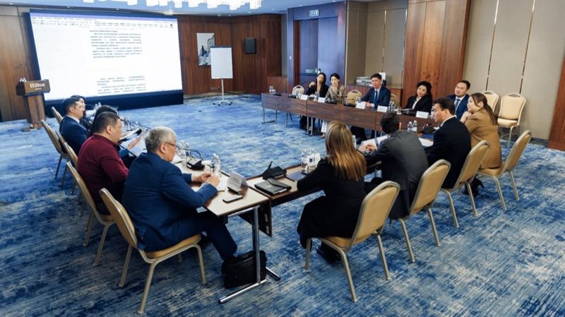 Лаврентьев, Кусаинов и Бектуров войдут в состав новой политической партии "Әділет"