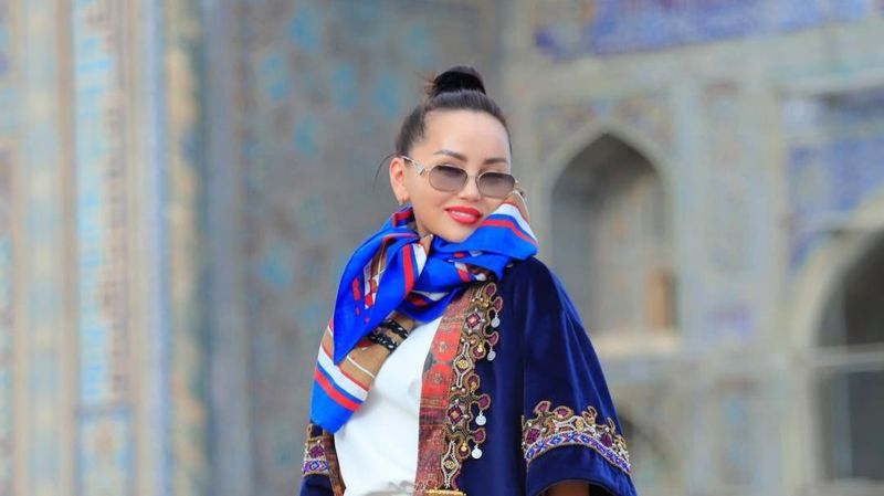 Баян Алагузова подарила Меруерт Утекешевой квартиру и шубу